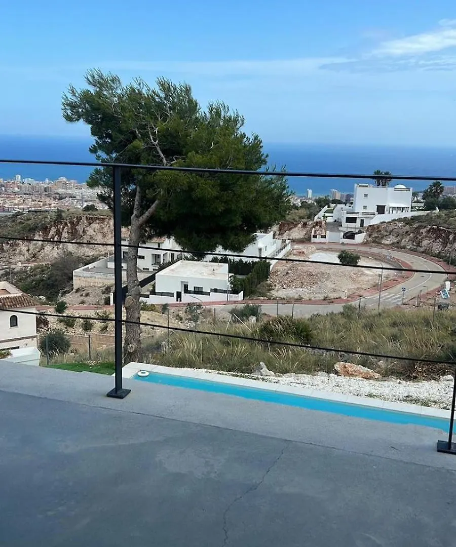 Amazing Villa In Benalmádena