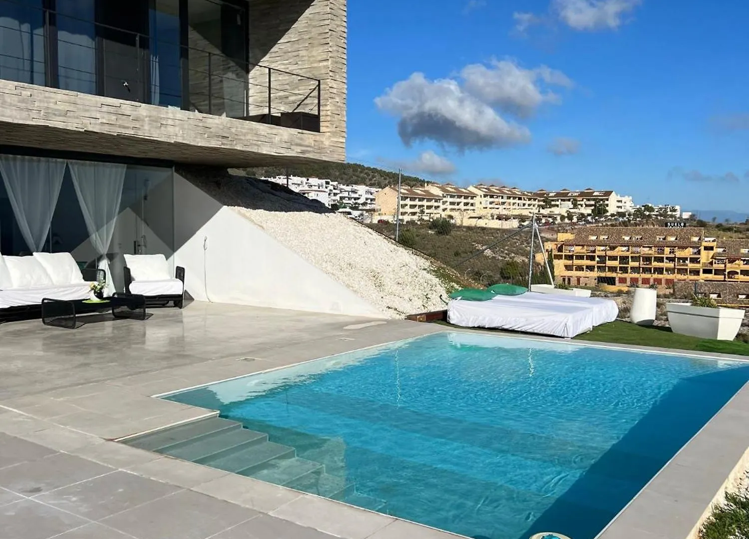 Amazing Villa In Benalmádena Hiszpania
