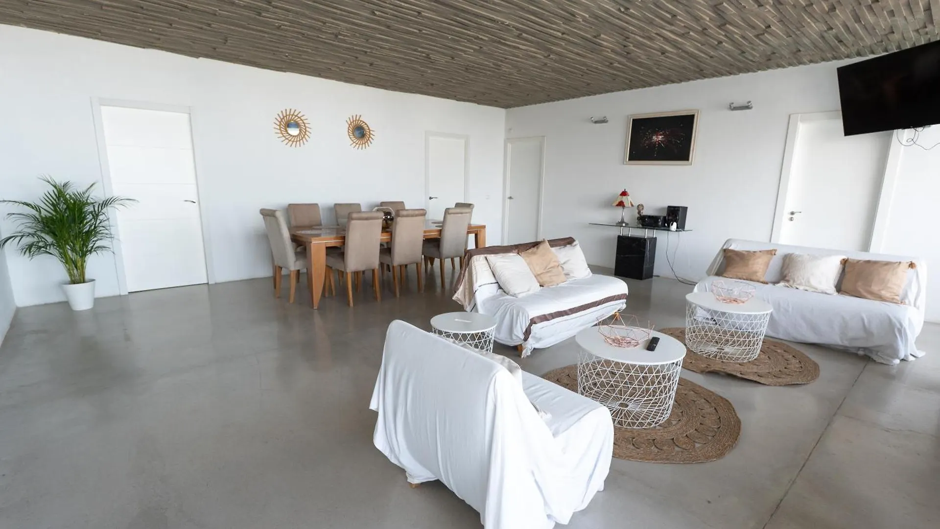 Amazing Villa In Benalmádena